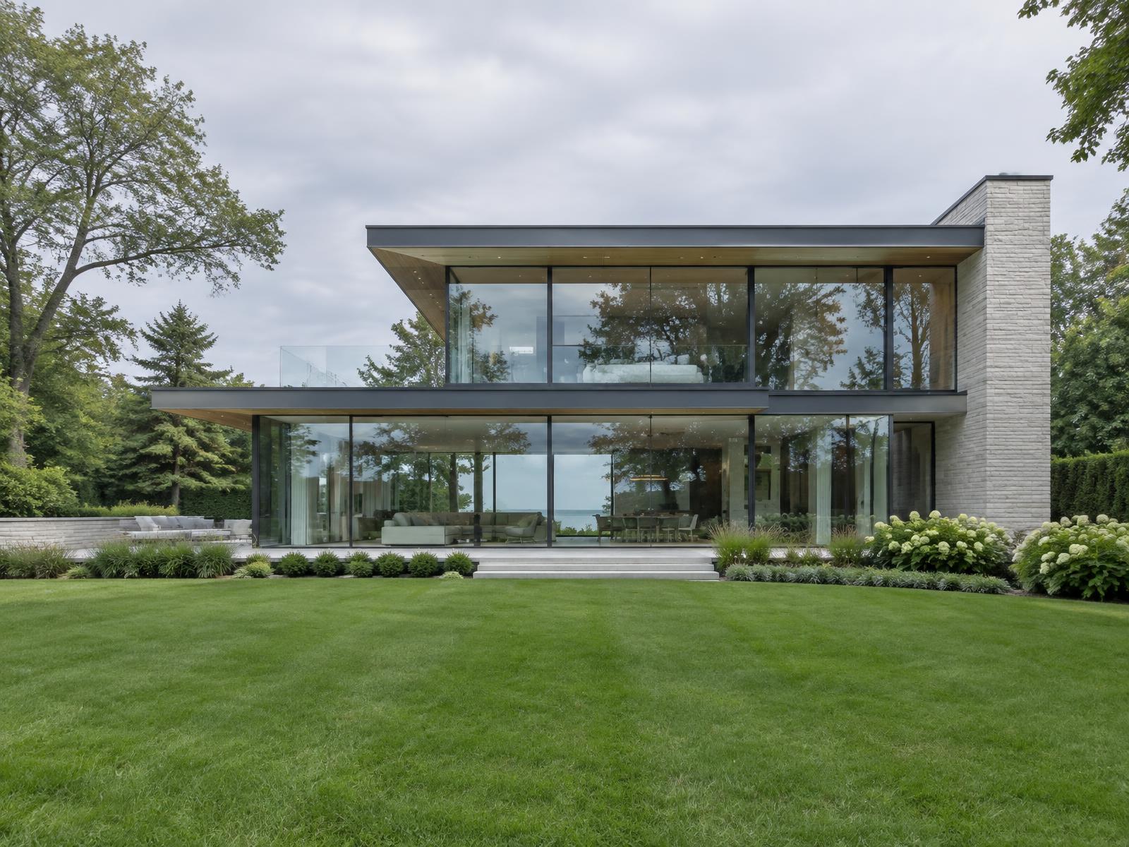 North Shore Contemporary Residence — North Shore, Illinois